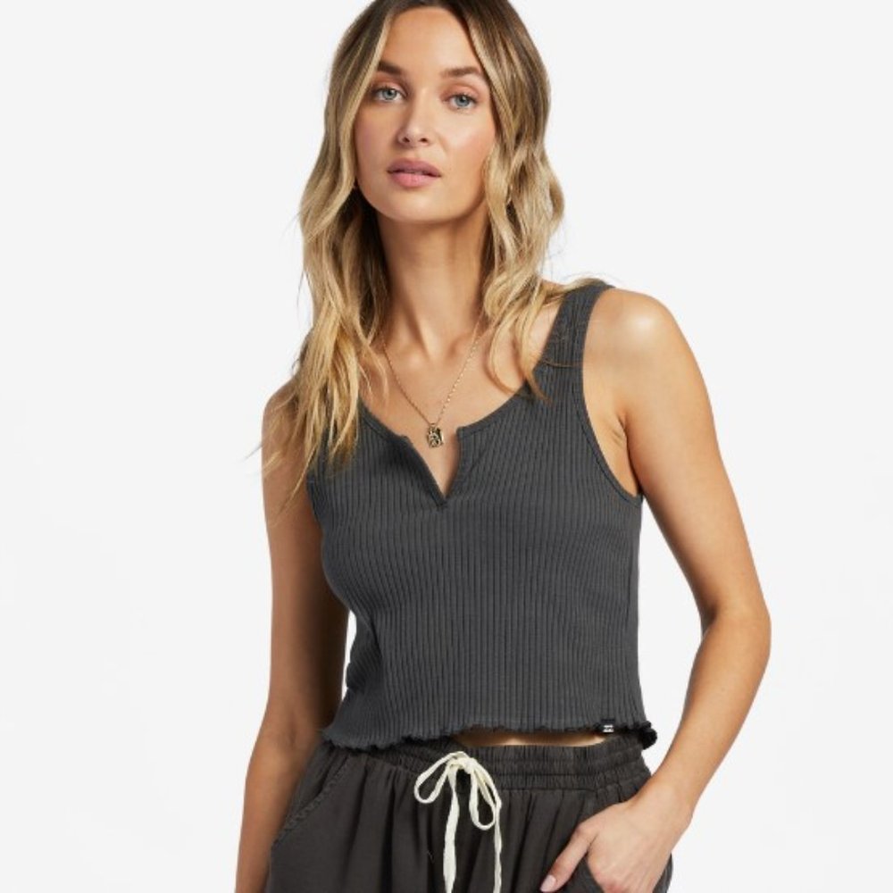🇨🇦🍁 💥Host Pick!!!💥 Billabong Notch Tank Ribbed Tank Top🇨🇦🍁v2